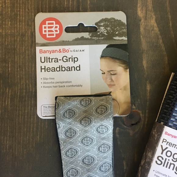 Banyan & Bo by Gaiam Yoga Bundle - Picture 2 of 3